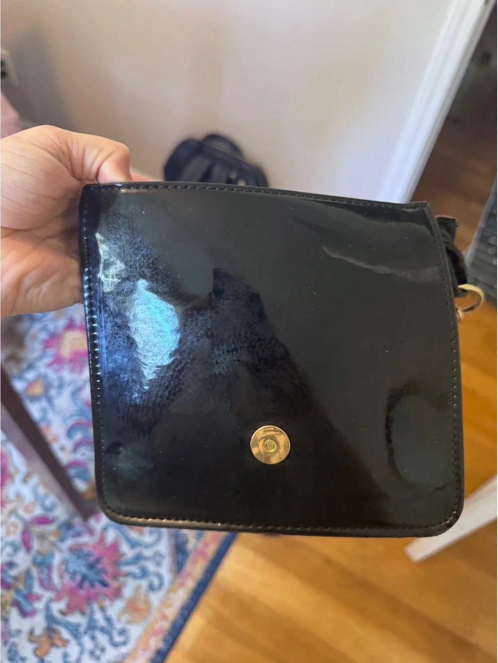 BCBG large crossbody - great condition